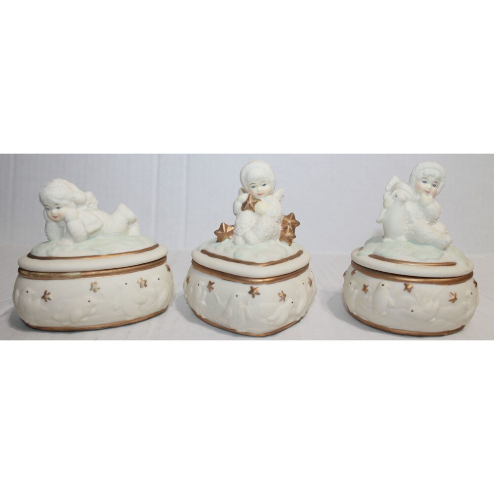 3PC Unbranded Porcelain Snow Babies & Stars Trinket Box Set of 3